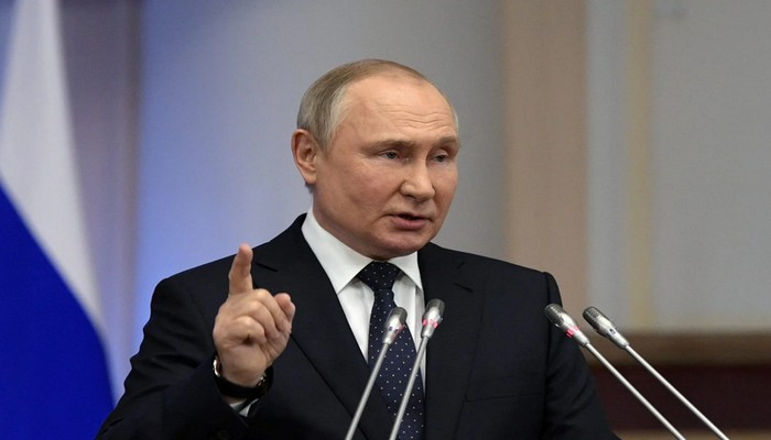 War:  Putin begins formal annexation of Ukraine regions